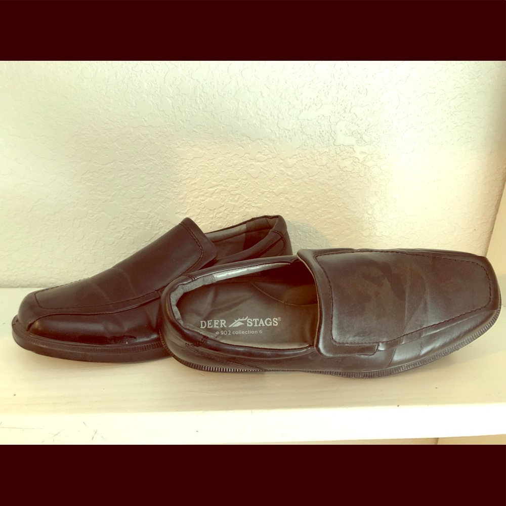 Dress shoes